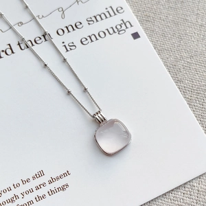 Elegant S925 sterling silver chain necklace with square pink quartz gemstone pendant