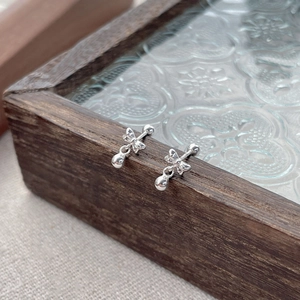 Elegant S925 sterling silver bow knot stud earrings with screw back ball detail
