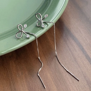 Elegant S925 sterling silver bow knot threader earrings with zircon tassels