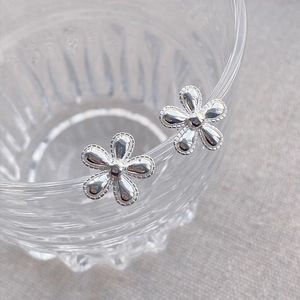 925 Sterling Silver Sunflower Stud Earrings For Women Sweet Floral Milgrain Beaded Edge Jewelry Simple Dainty Daily Earrings