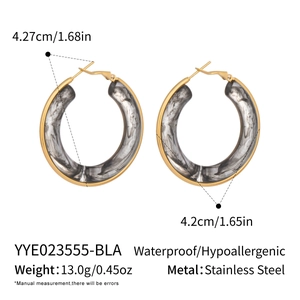 Detailed dimensions of gold stainless steel hoop earrings with grey marble resin inlay