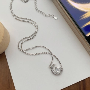 Élégant collier lune et coeur en argent sterling S925 avec pierres de zircon scintillantes