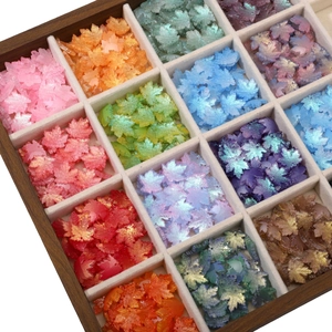 Colorful 16x15mm glass maple leaf beads set for DIY jewelry making in wooden storage box