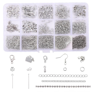 Kit de creación de joyas DIY con cierres de mosquetón plateados en caja de 15 rejillas