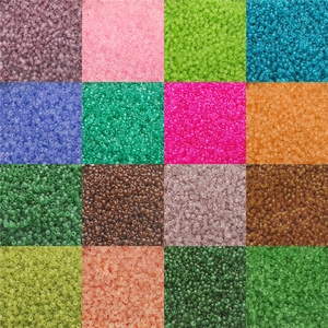 Detailed grid showing 16 colors of transparent and frosted 2-3mm glass seed beads for DIY crafts