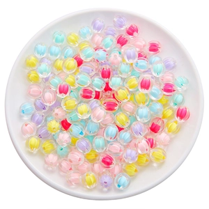 Bunte Kürbisperlen aus mattem Acryl für DIY-handgefertigte Armbandherstellung