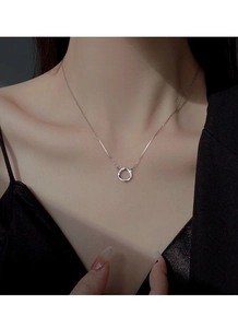 Élégant collier Mobius en argent S999 avec zircons micro-pavés sur pendentif rond