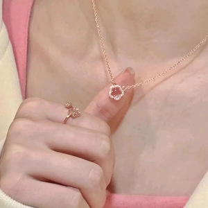 Collier Pendentif Fleur de Cerisier en Argent Sterling 925 pour Femme Or Rose Bijoux de Cou Fleur Strass Incrusté Chaîne Clavicule
