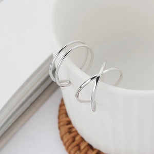 Ensemble de bagues S925 en argent fin avec design double couche et forme croisée
