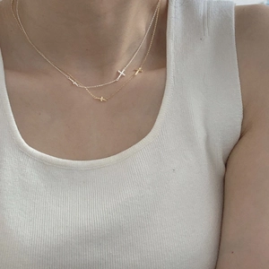 Minimalist S925 silver layered necklaces with dainty gold and silver cross pendants