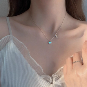S925 Silber Wal Halskette mit blauem Opalstein und bunten Sternenanhänger Charm