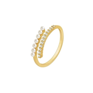Double layered gold ring with white pearls and sparkling cubic zirconia stones