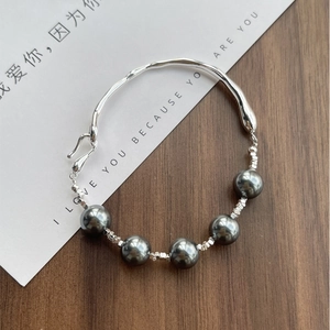 S925 Sterling Silver Hammered Grey Artificial Pearl Bracelet Elegant Irregular Bangle Accessory For Women Minimalist Fashion Daily Jewelry Gift
