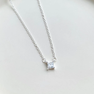 Minimalist S925 sterling silver necklace with princess cut square zircon in a four-prong setting