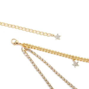 Chaîne multicouche dorée style hip-hop avec pendentifs étoiles et strass brillants
