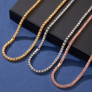 Tres filas de cadenas tennis hip hop en oro, plata y oro rosa con circonitas brillantes