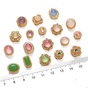 Separadores de perlas doradas con gemas de colores para diseño de joyería hecha a mano