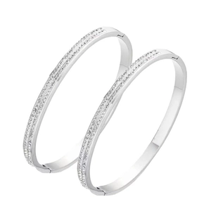 Elegante bracciale in acciaio al titanio con doppia fila di strass scintillanti argento