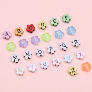Perles alphabet fleurs en acrylique coloré 10mm pour création de bijoux et bricolage