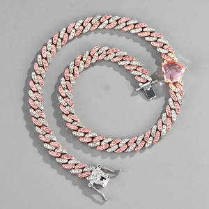 Collier Maille Cubaine Hip Hop Pendentif Cœur en Alliage Zircone Rose Blanc Bijoux Mode de Luxe pour Hommes Femmes Accessoire