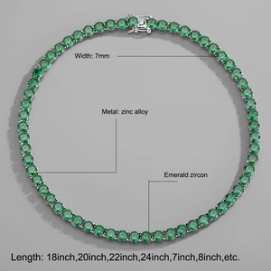 Collana tennis da 7mm in lega di zinco con zirconi smeraldo e pietre verdi lucide