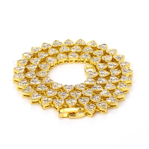 Luxury gold-plated heart link necklace encrusted with white zircon stones for women