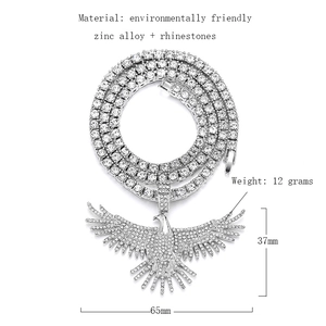 Hip-Hop-Adler-Halskette mit funkelnden Strasssteinen in poliertem Silber-Finish