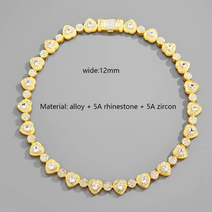 Collana cubana dorata a forma di cuore con zirconi da 12 mm e cristalli micro-pavé