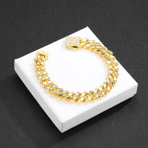 Vergulde hiphop-armband met Cubaanse schakels en baguette-geslepen zirkonia steentjes