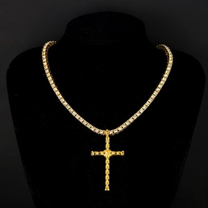 Collier Pendentif Croix Hip Hop Iced Out En Alliage Zircone Chaîne De Tennis Bijoux Étincelants Pour Hommes Femmes Accessoire Mode Rap
