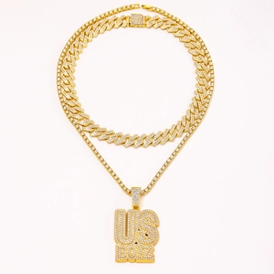Parure de bijoux hip hop avec pendentif US BOYZ doré et chaîne cubaine sertie de strass