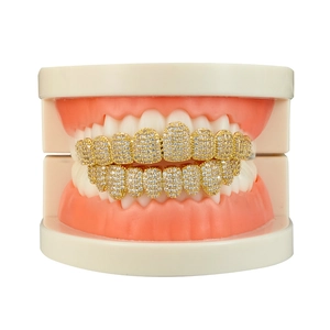 Hip hop 14k gold plated grillz set with pavé cubic zirconia for rap party style