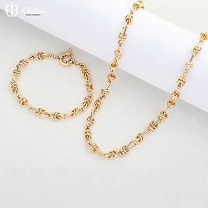 Collier Et Bracelet À Maillons Noués Pour Femmes Hip Hop Alliage De Zinc Plaqué Or Chaîne Industrielle Bijoux Mode