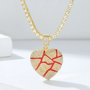 Hip hop heart pendant necklace with red broken pattern and tennis chain in gold finish