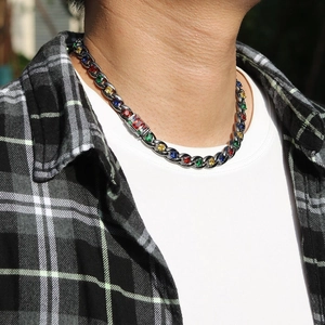 Collana a catena cubana arcobaleno con zirconi colorati in stile hip-hop punk alla moda