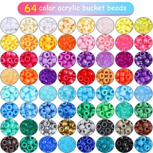 Vue détaillée du lot de 64 couleurs de perles de poney en acrylique pour DIY