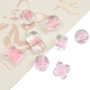 Macro de perles en acrylique rose en forme de chat, cœur et bonbon pour bijoux artisanaux