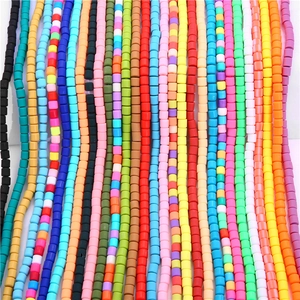 Verticale rijen kleurrijke 6mm polymeerklei kralen voor DIY sieraden maken