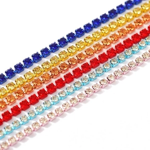 Kleurrijke strass klauwketting in meerdere maten voor DIY telefoonhoesje decoratie