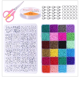 Kit de fabricación de joyas DIY con 24 colores de cuentas de vidrio y letras para pulseras