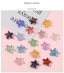 Primer plano de cuentas de estrella de mar de cristal transparente para joyería DIY y artesanía