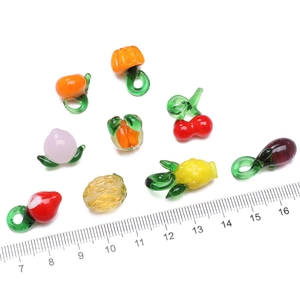 Colgantes artesanales de vidrio con forma de frutas y verduras para joyería DIY