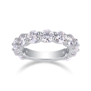 Luxurious S925 sterling silver eternity ring set with round moissanite stones