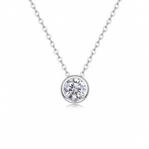 Collana con Ciondolo in Moissanite in Argento Sterling 925 di Lusso per Donna Taglio Tondo Incastonatura a Castone Catena Regolabile Gioielli Regalo
