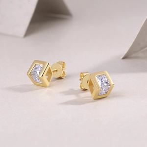 Goldene S925 Silber Moissanit Ohrstecker im geometrischen hohlen Würfel-Design