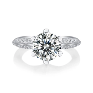 S925 sterling silver engagement ring with six-prong round brilliant cut diamond