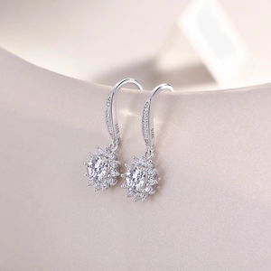 S925 Sterling Silber Ohrhänger mit geometrischen Anhängern aus Labor-Diamanten