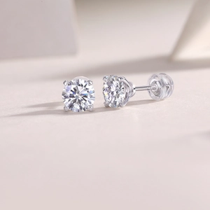 Elegante 925 sterling zilveren vierklauwige diamanten oorknopjes met S925-merk