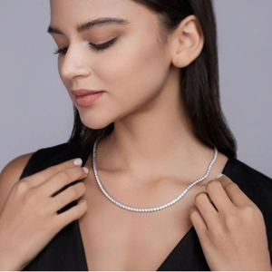 Elegante S925 Sterling Silber Tenniskette mit funkelnden Moissanit Steinen für Damen