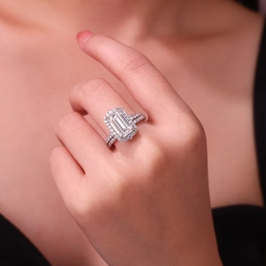 Set di anelli impilabili in argento sterling 925 con moissanite taglio smeraldo colore D